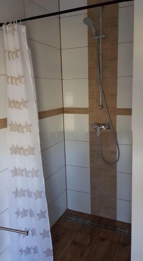 Rauf Und Justyna 1 Appartement Wulfsen Buitenkant foto